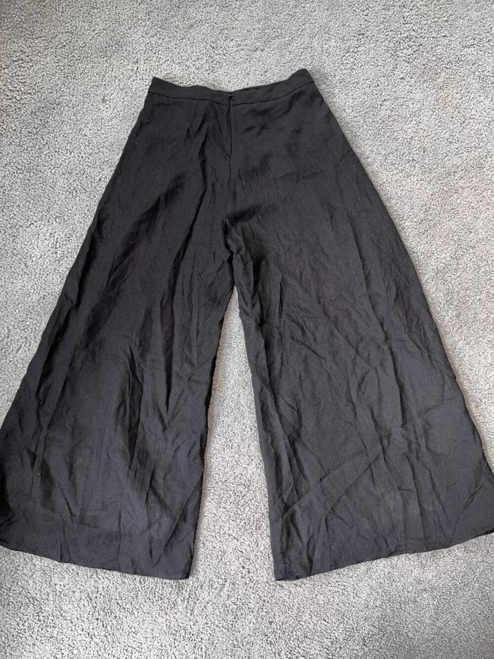 LULUS WIDE LEG BLACK PALAZZO PANTS WITH LEG REVEALING SLITS - NEW WITH TAGS - L - Picture 5 of 12